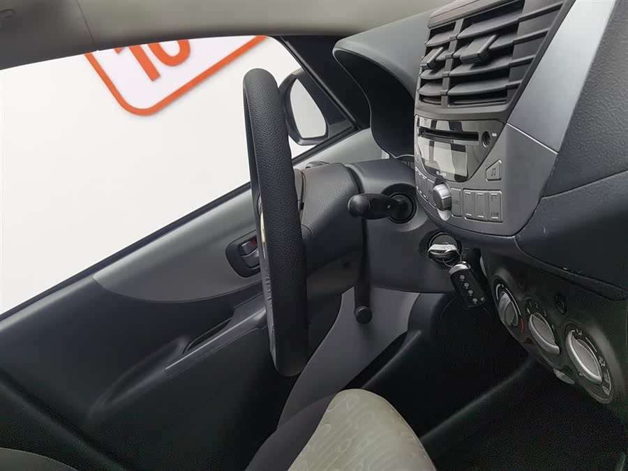 Suzuki 2014 car image #23