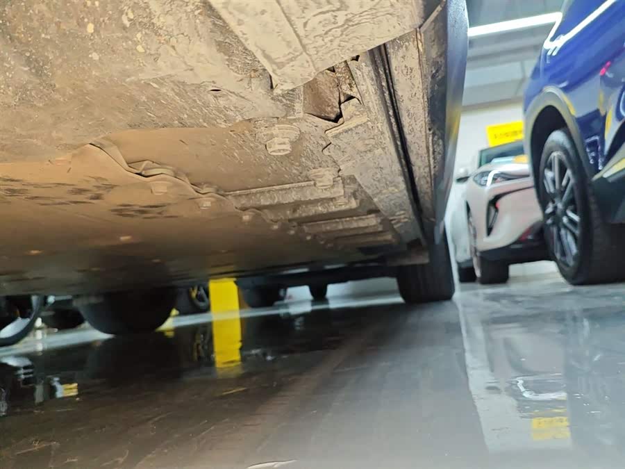 Toyota bZ4X 2022 immagine di auto #23