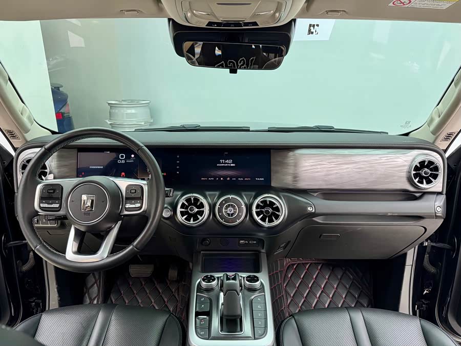 Tank 300 2022 car image #23