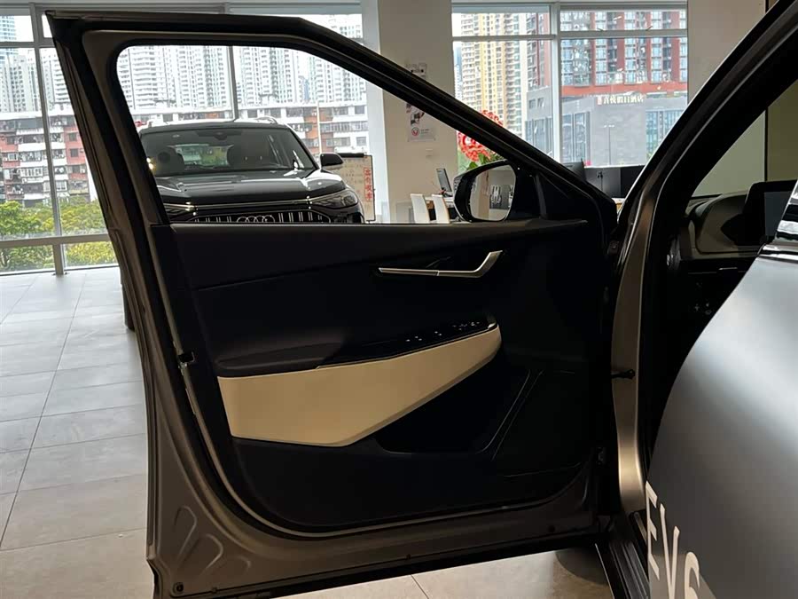 Kia EV6 2023 изображение автомобиля #23