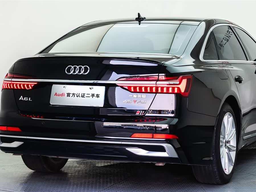 Audi A6L 2023 car image #23