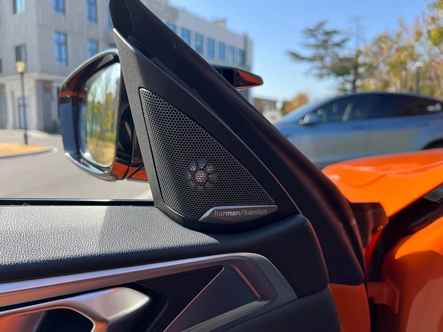 BMW M4 2022 car image #23