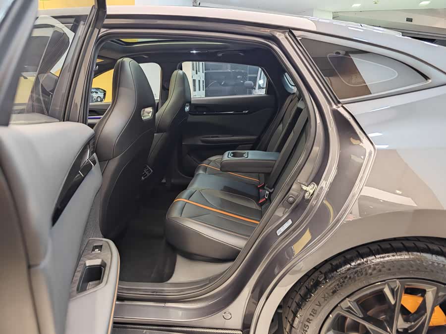 长安 长安UNI-V 2024 汽车图片 #23