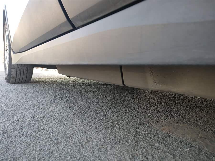 Toyota C-HR EV 2021 immagine di auto #23