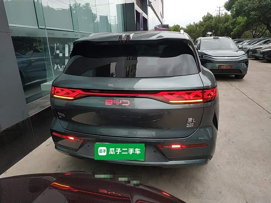 BYD Tang L 2025 immagine di auto #23