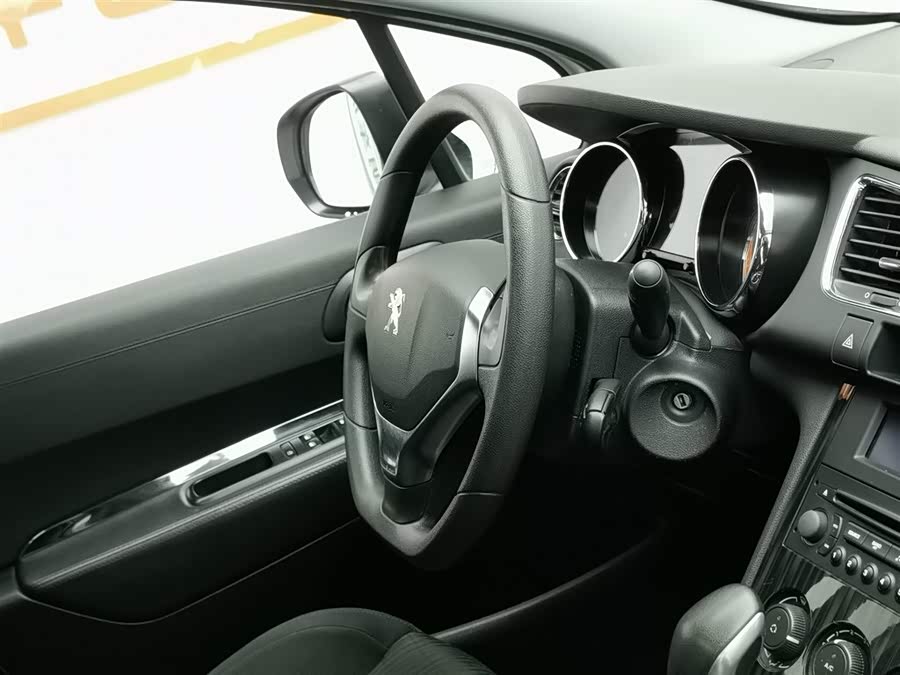 Peugeot 3008 2014 car image #23