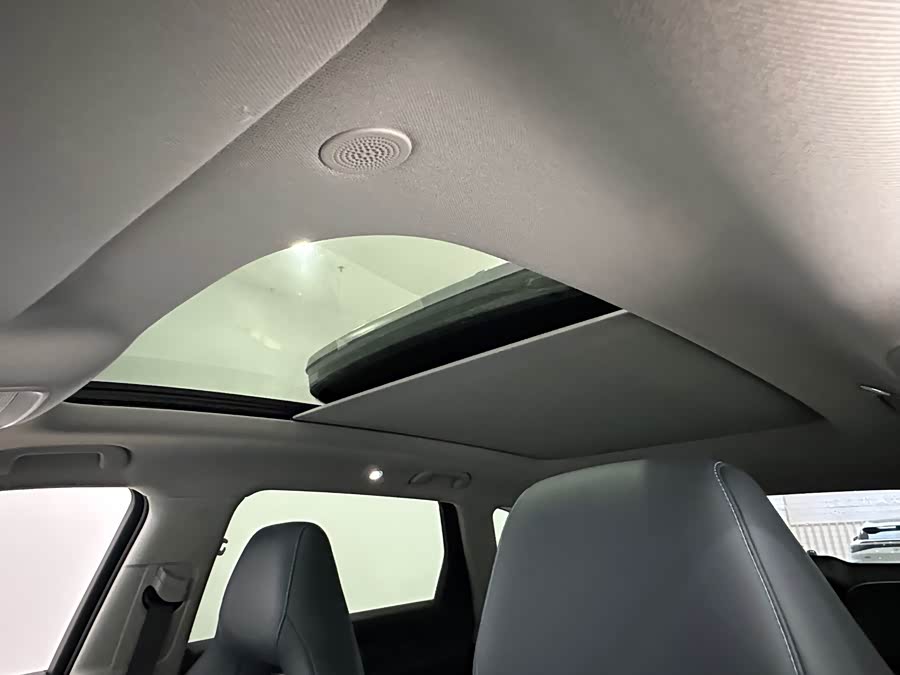 BYD Sea Lion 07 DM-i 2025 car image #23