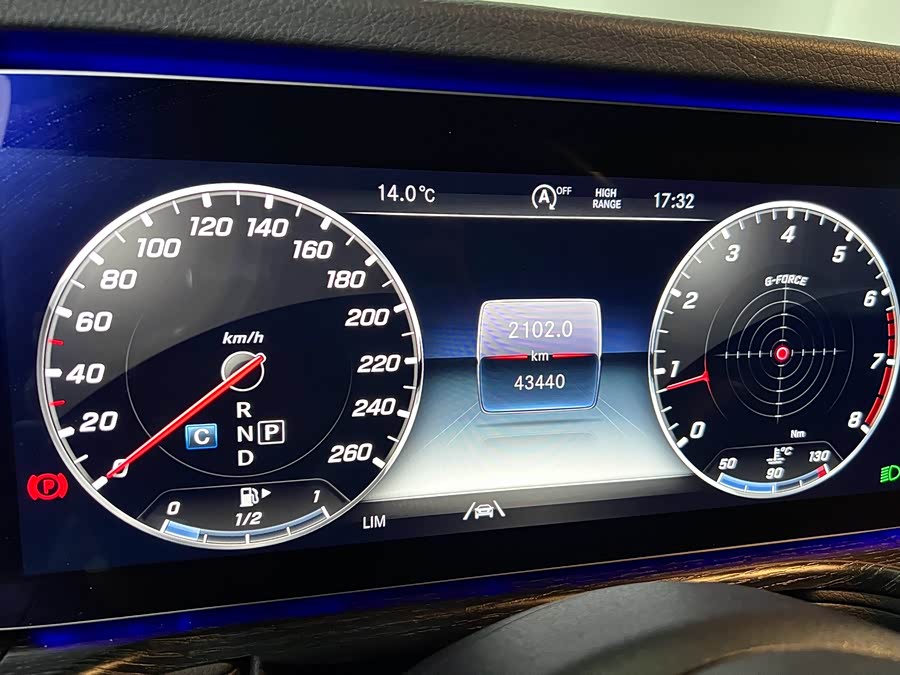 Mercedes-Benz G Class 2023 immagine di auto #23