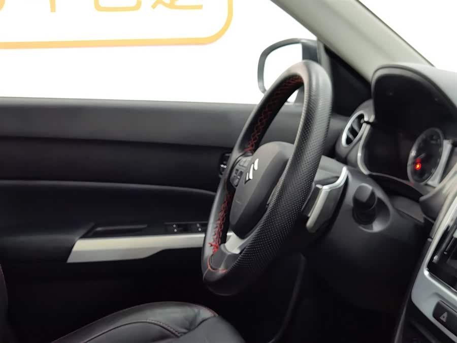 Soueast Vitara 2017 car image #23