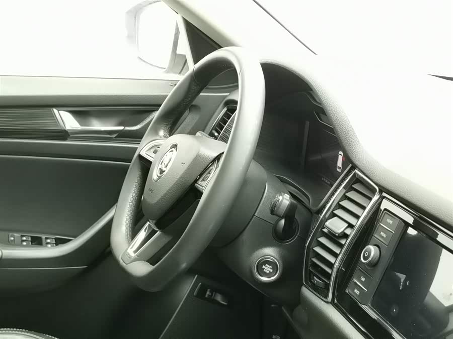 Skoda Kodiaq 2021 car image #23