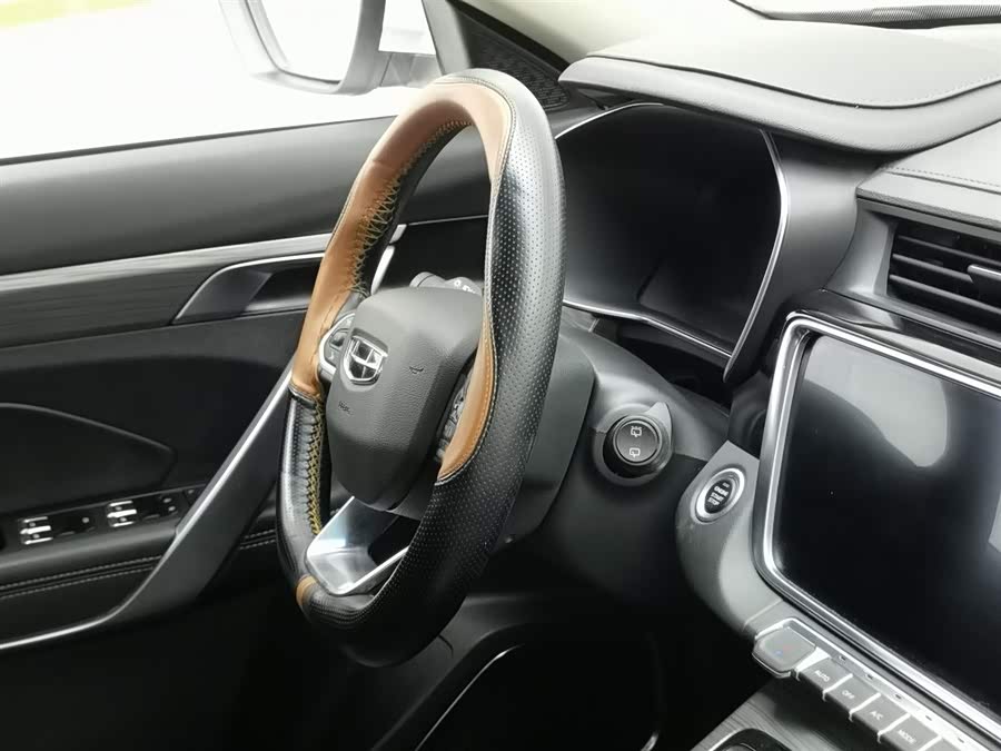 GEELY Boyue 2021 car image #23