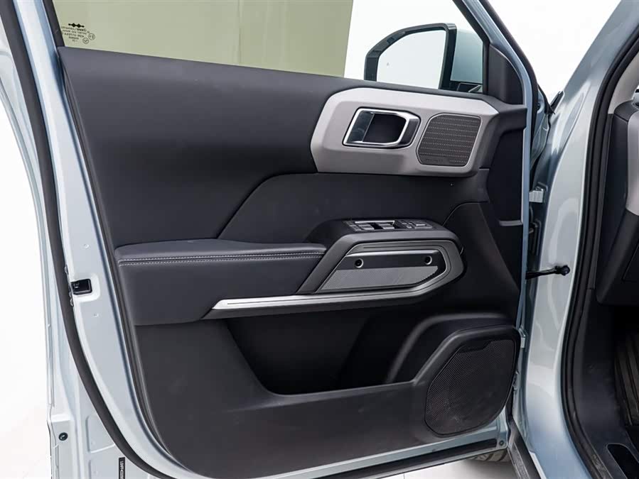 FangChengBao Tiger 3 2025 car image #23