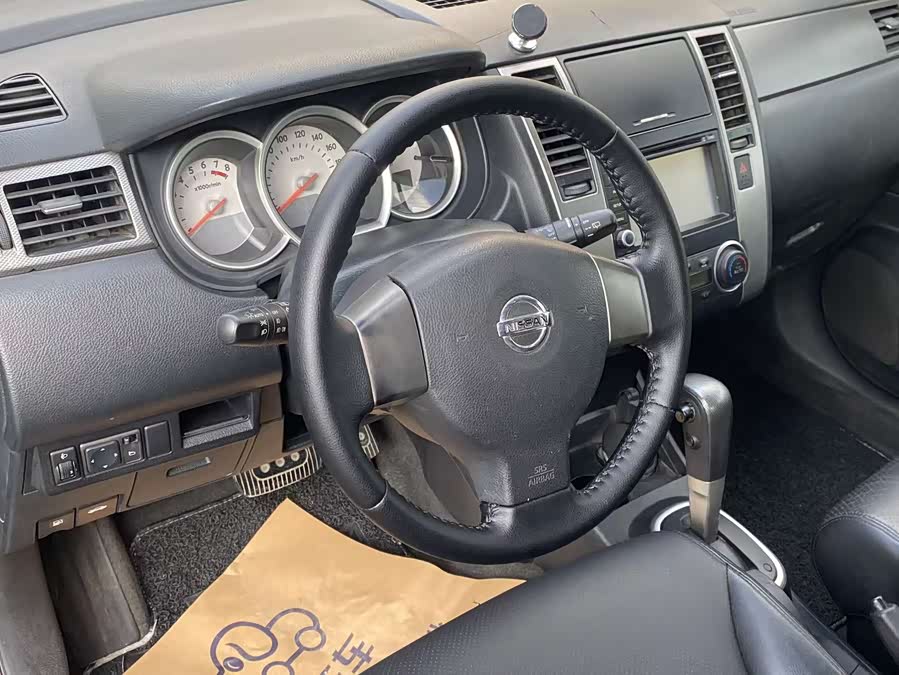 日产 骐达TIIDA 2010 汽车图片 #23