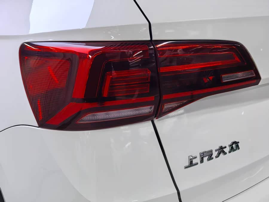 Volkswagen Tharu 2020 car image #23