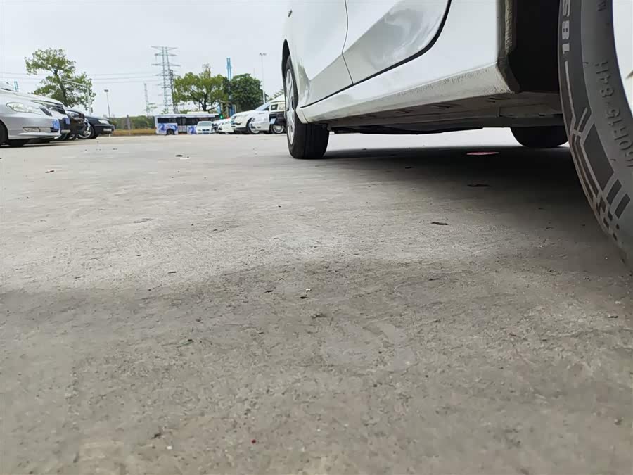 Honda Greiz 2018 car image #23