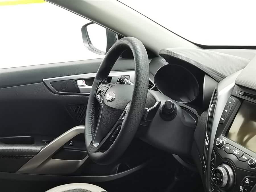 Hyundai Veloster 2014 #23 Hyundai Veloster 2014 car image #23