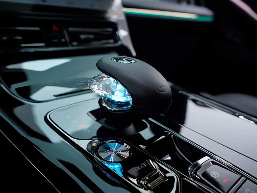 GAC Trumpchi M8 2023 #23 GAC Trumpchi M8 2023 car image #23