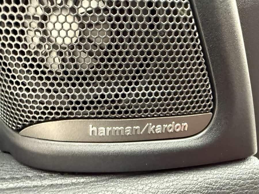 BMW X6 2015 immagine di auto #23