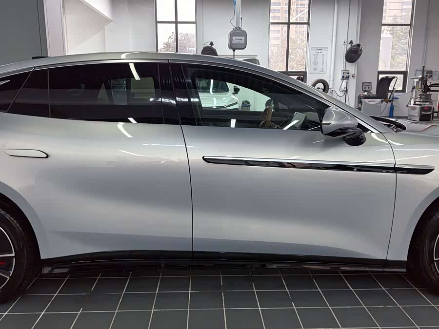 BYD HanL 2025 car image #23