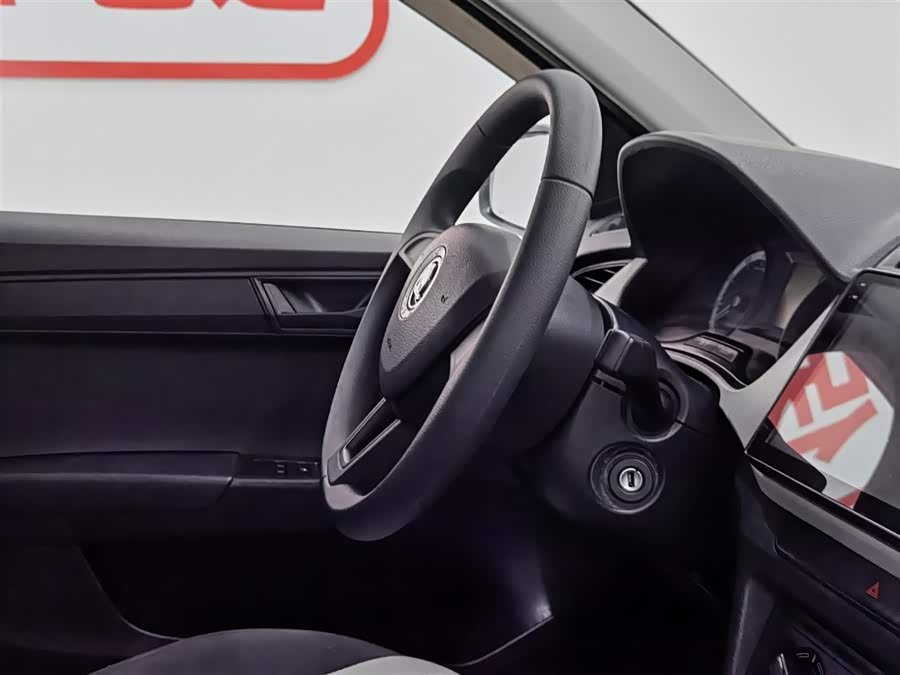 Skoda Fabia 2019 car image #23