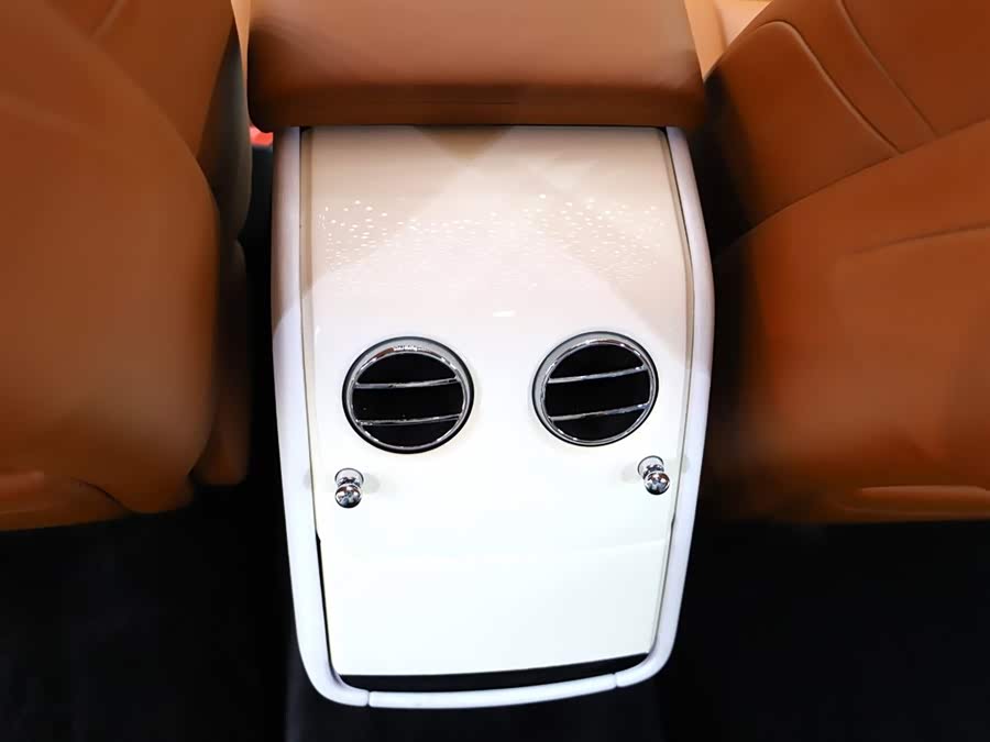 劳斯莱斯 幻影 2018 #23 劳斯莱斯 幻影 2018 汽车图片 #23