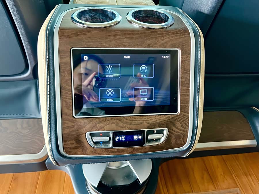 Mercedes-Benz V Class 2022 #23 Mercedes-Benz V Class 2022 immagine di auto #23