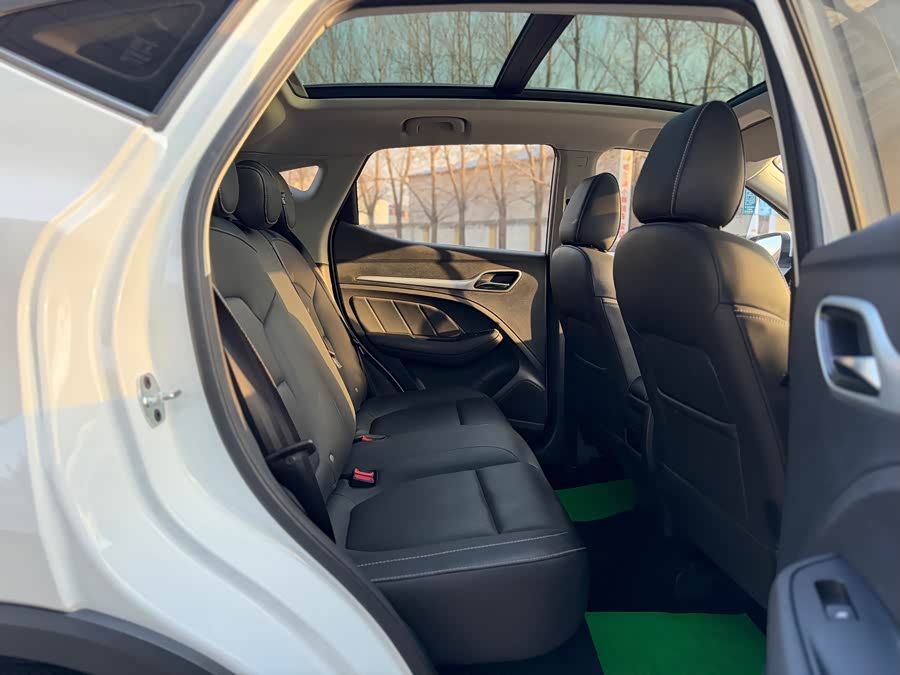 MG ZS 2019 car image #23