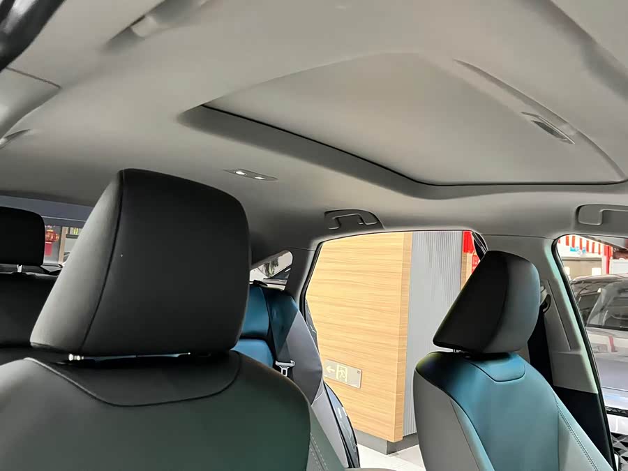 Toyota bZ3 2024 immagine di auto #23