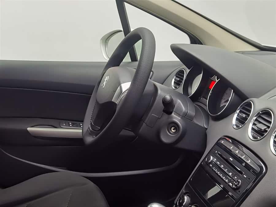 Peugeot 408 2013 car image #23