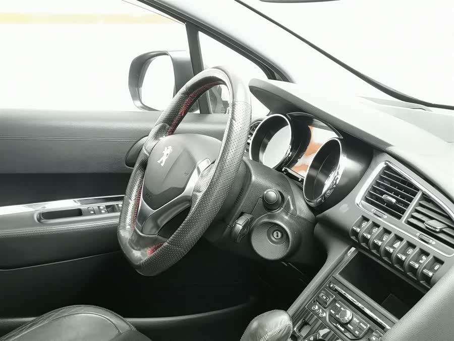 Peugeot 3008 2013 car image #23