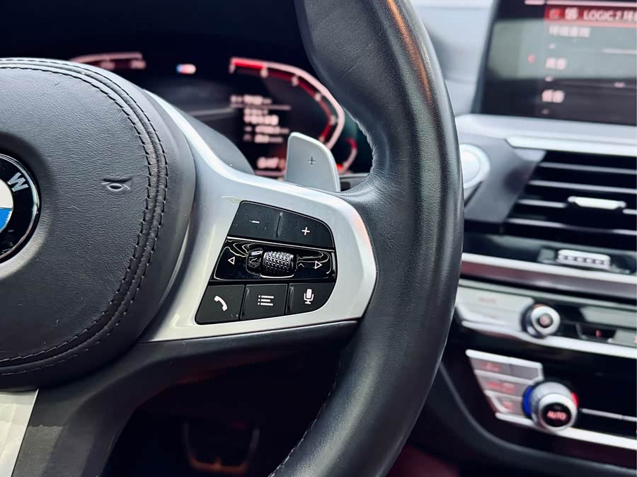 BMW X4 2020 صورة سيارة #23