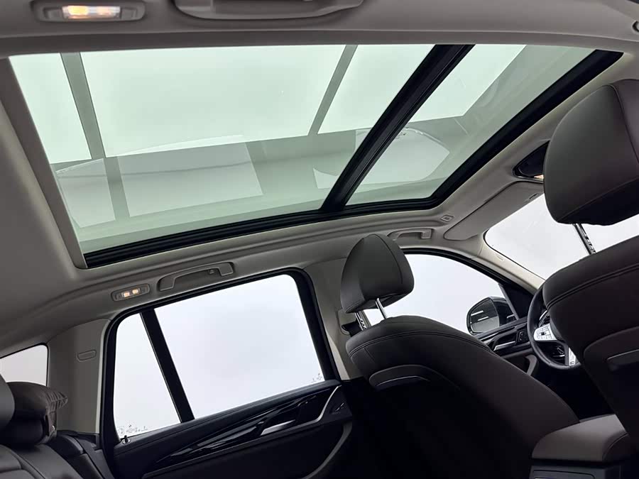 BMW X3 2023 изображение автомобиля #23