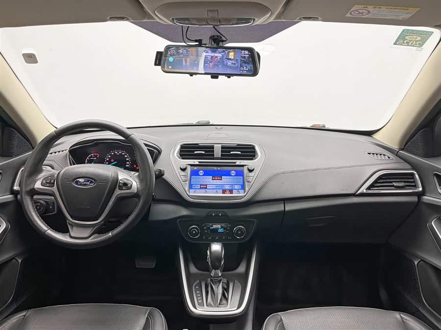 Ford Escort 2017 immagine di auto #23