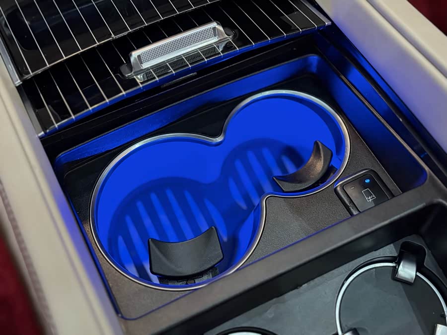 Mercedes-Benz GLS Class 2023 #23 Mercedes-Benz GLS Class 2023 car image #23