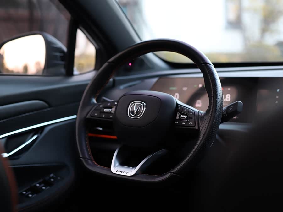 Changan UNI-T 2022 car image #23
