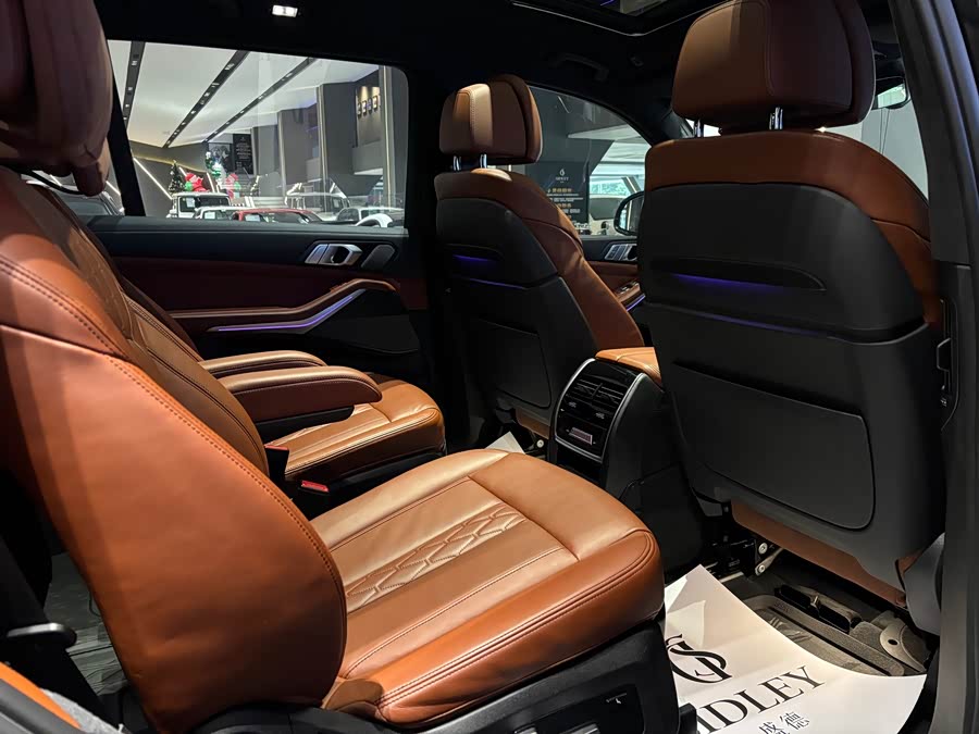 BMW X7 2020 immagine di auto #23