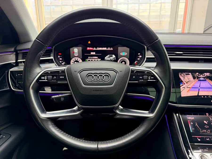 Audi A8 2021 imagem de carro #23