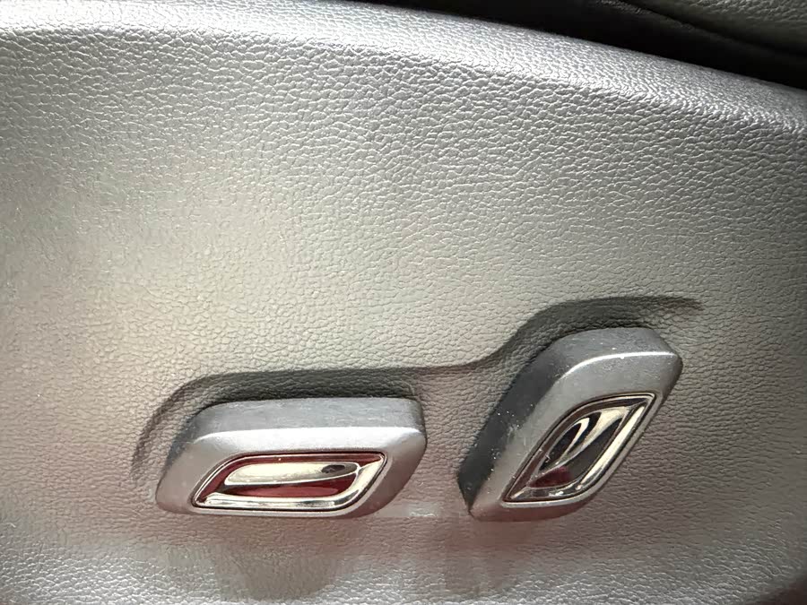 名爵 名爵ZS 2019 汽车图片 #23