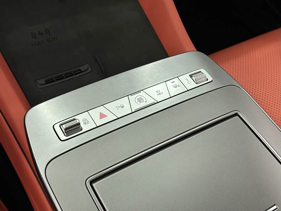 BYD Tang L 2025 immagine di auto #23