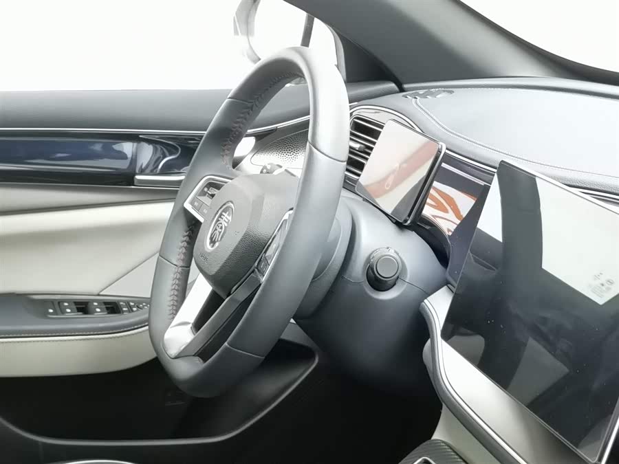 BYD Qin Plus 2022 immagine di auto #23