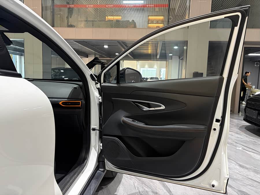 Changan UNI-T 2022 car image #23