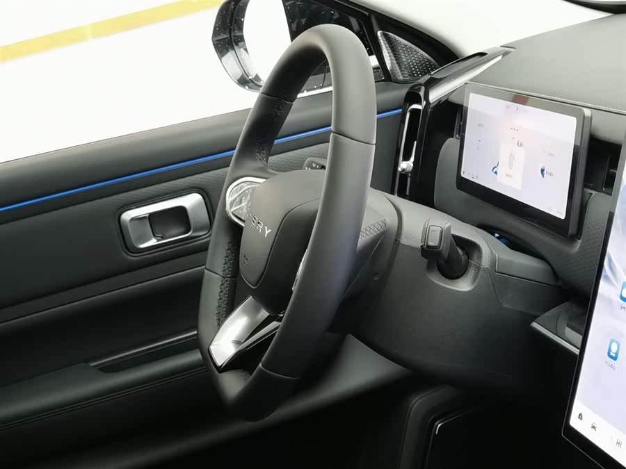 Chery Exploration 06 C-DM 2025 immagine di auto #23