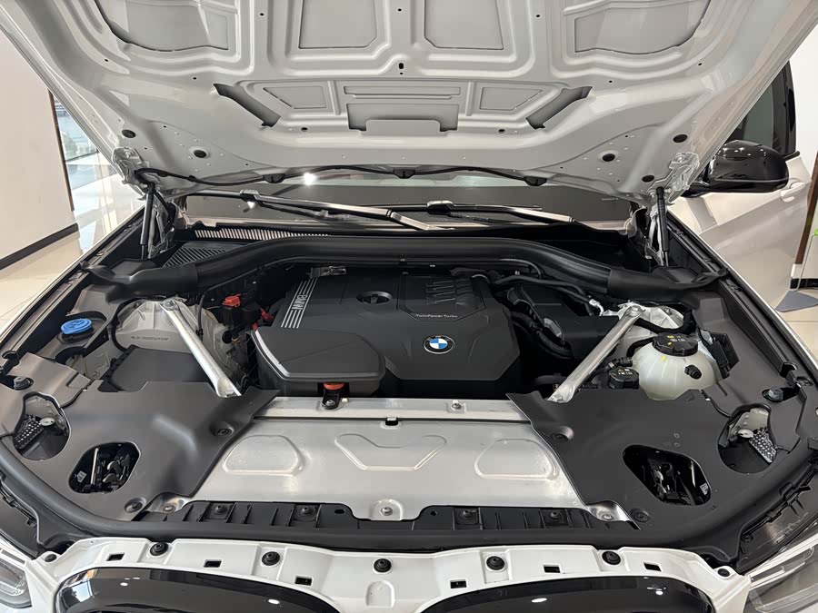 BMW X3 2024 immagine di auto #23