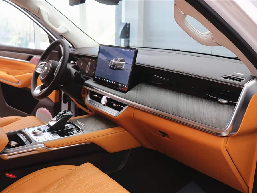 Tank 500 New Energy 2025 #23 Tank 500 New Energy 2025 car image #23