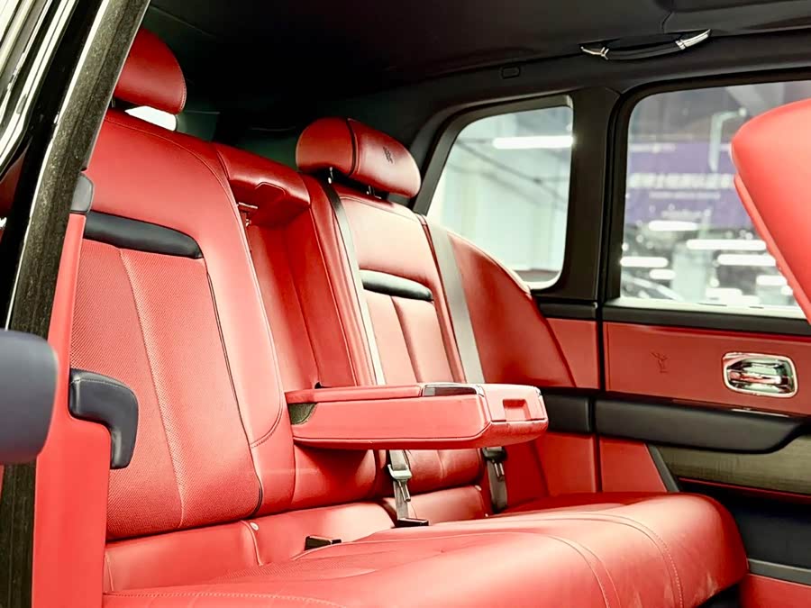 劳斯莱斯 库里南 2020 汽车图片 #23