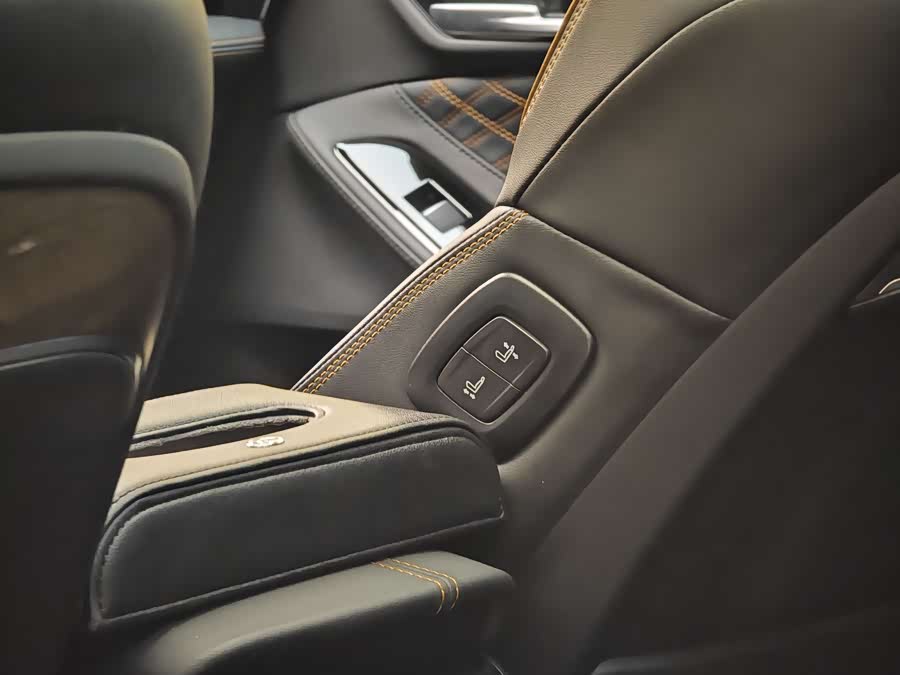Toyota Avalon 2024 car image #23