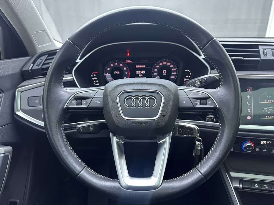 Audi Q3 2021 #23 Audi Q3 2021 car image #23