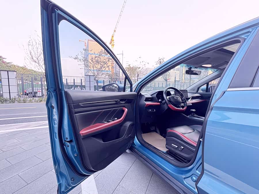 GEELY 2021 car image #23