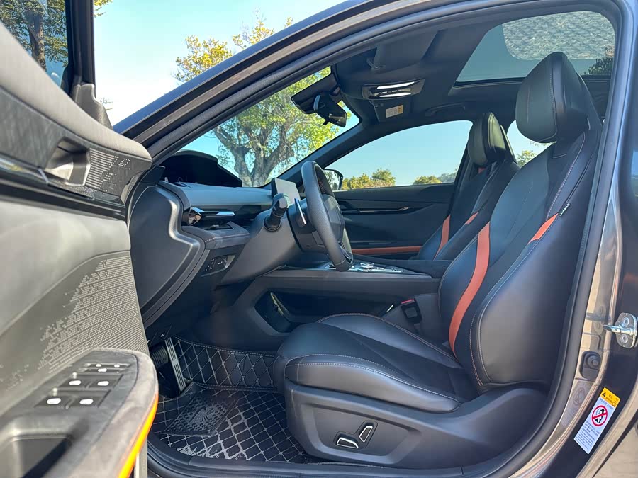 Changan UNI-V 2022 car image #23