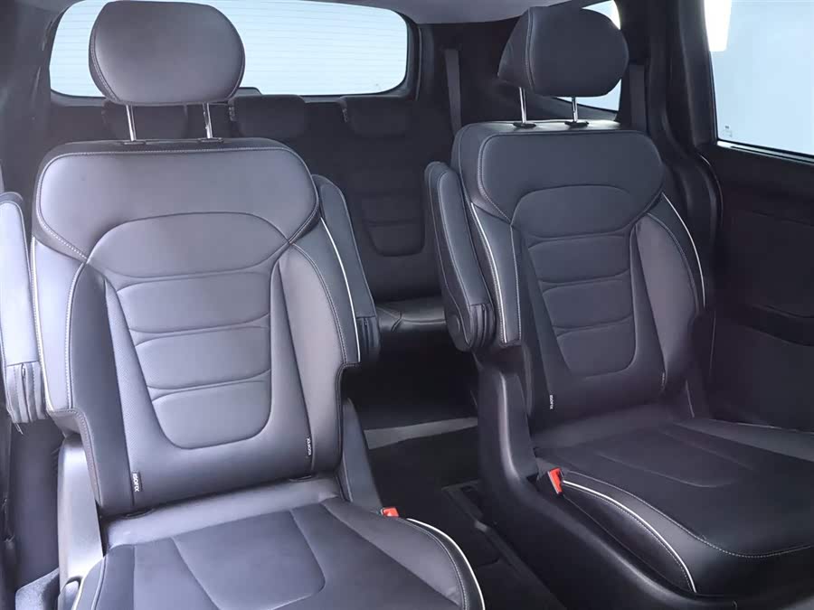 Hyundai Custo 2025 car image #23